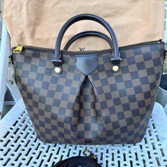 ❤️ SOLD! Louis Vuitton Sienna MM - Picture 2 of 16